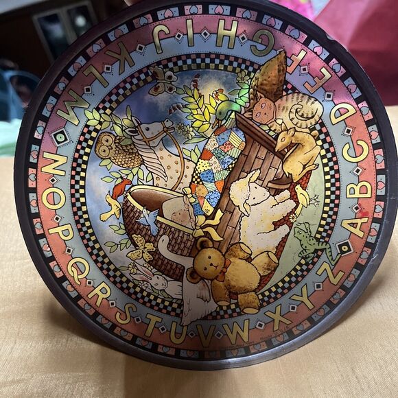 Vintage Glassmasters Stained Glass Art Suncatcher Rock-A-Bye Nursery ABC's - Picture 2 of 7